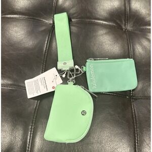 Lululemon Dual Pouch Wristlet Citra Lime Smokey Mint LW9EWOS